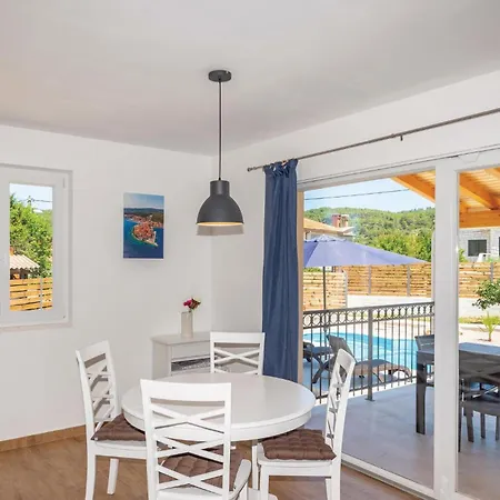 In With Kitchen * Vela Luka